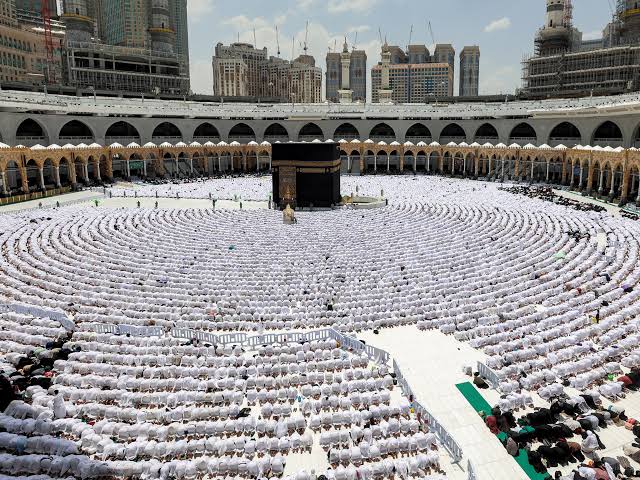 عمرة 8 أيام